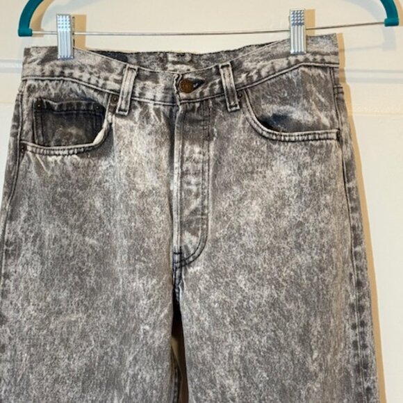 1980s Levi's 501 Button-Fly Straight-Leg Black Acid Wash Jeans Sz 30x36 Uni-Sex - Picture 9 of 15